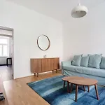 Universum Apartment